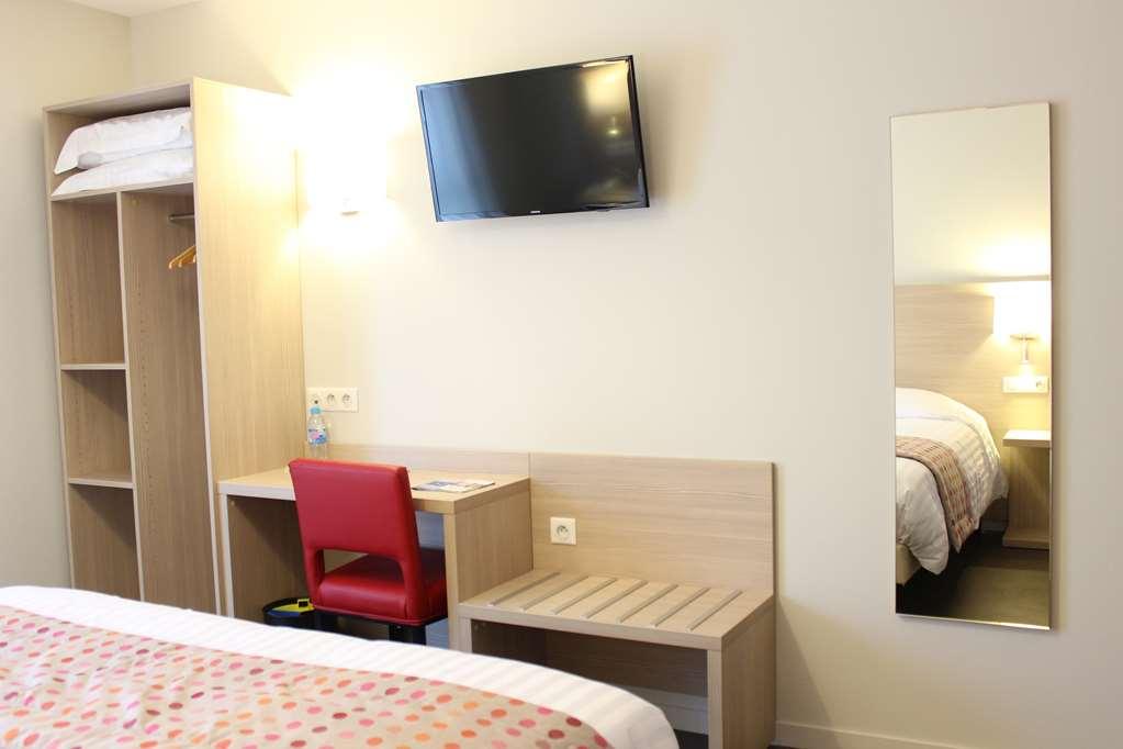 Brit Hotel Brive La Gaillarde - Restaurant La Limousine 马勒莫尔 客房 照片