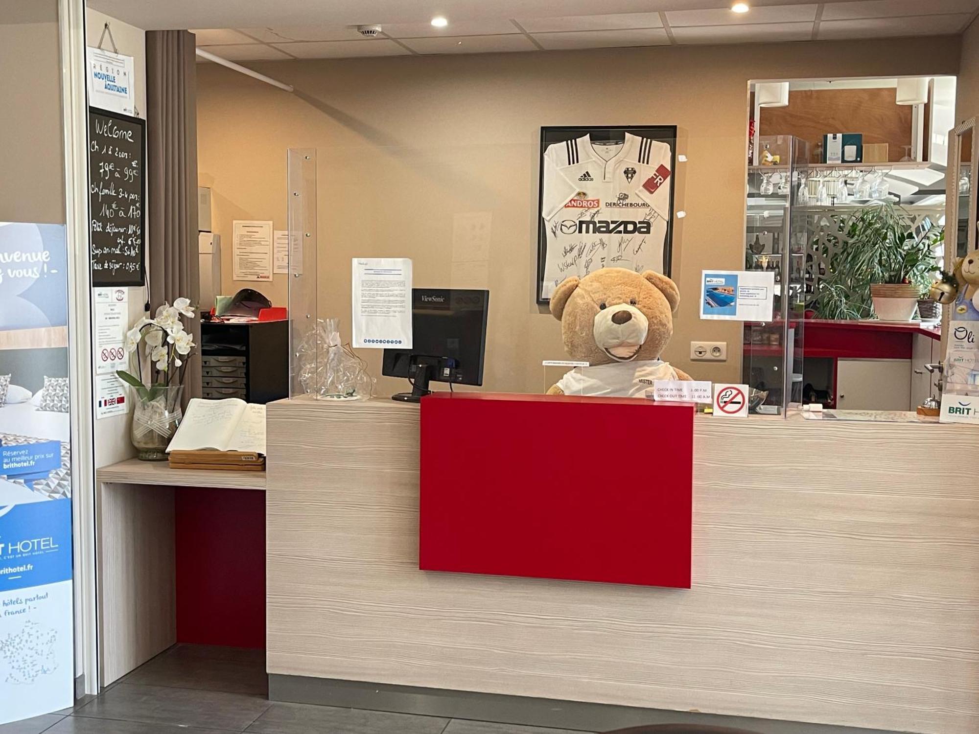 Brit Hotel Brive La Gaillarde - Restaurant La Limousine 马勒莫尔 外观 照片