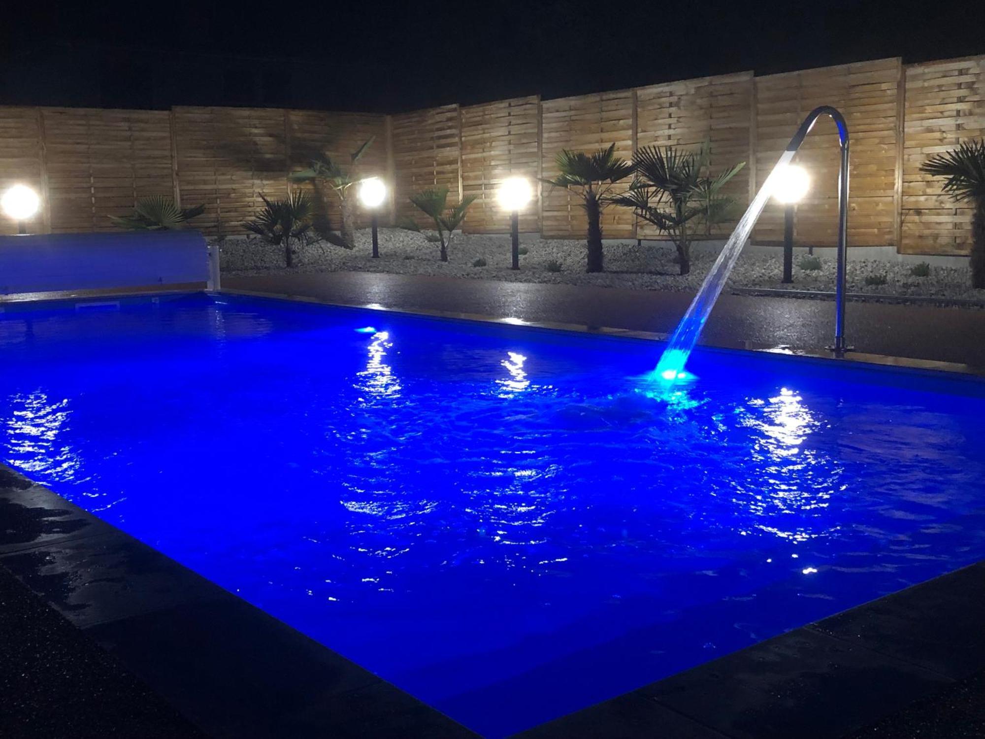 Brit Hotel Brive La Gaillarde - Restaurant La Limousine 马勒莫尔 外观 照片