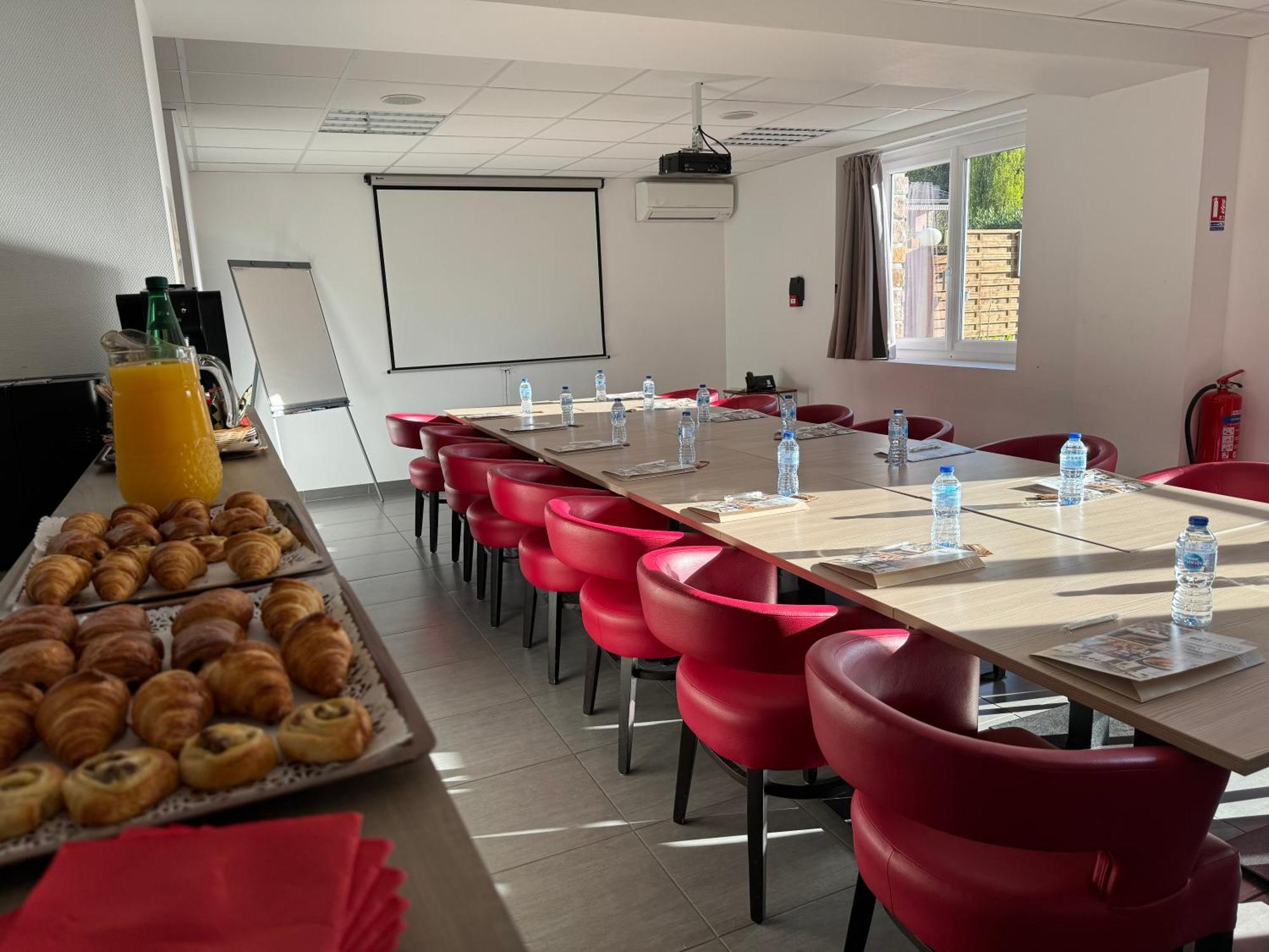 Brit Hotel Brive La Gaillarde - Restaurant La Limousine 马勒莫尔 外观 照片