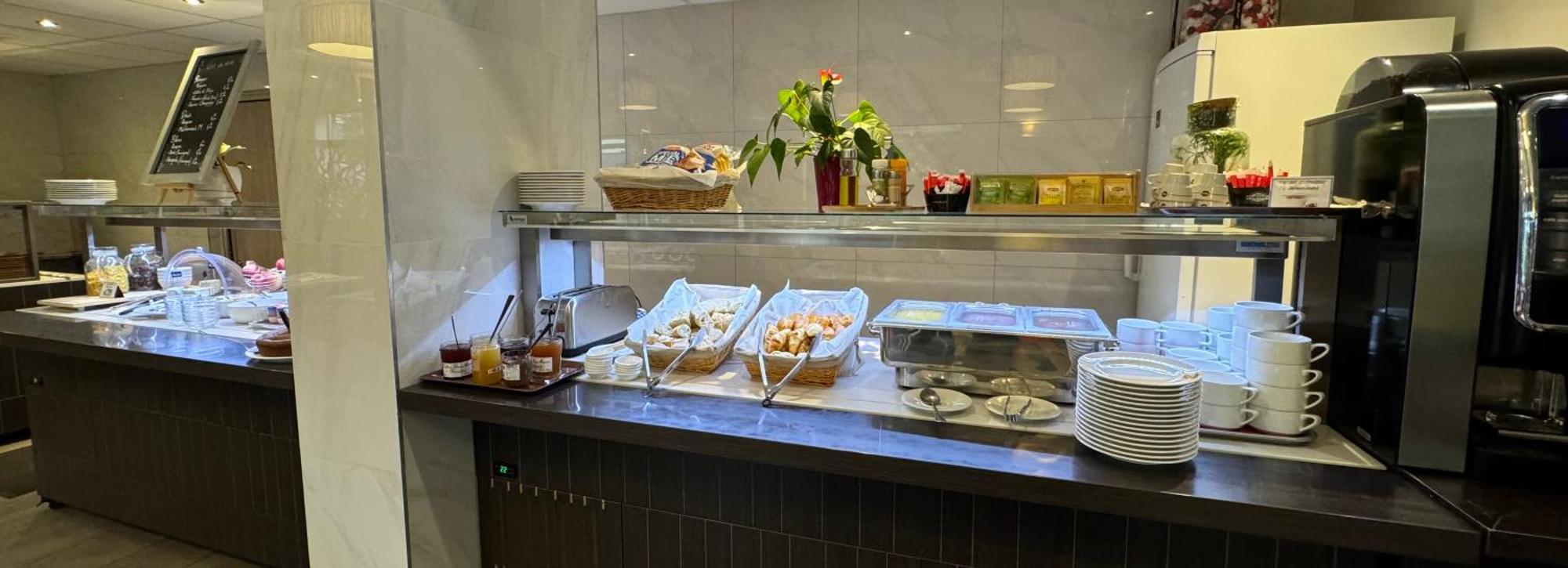 Brit Hotel Brive La Gaillarde - Restaurant La Limousine 马勒莫尔 外观 照片