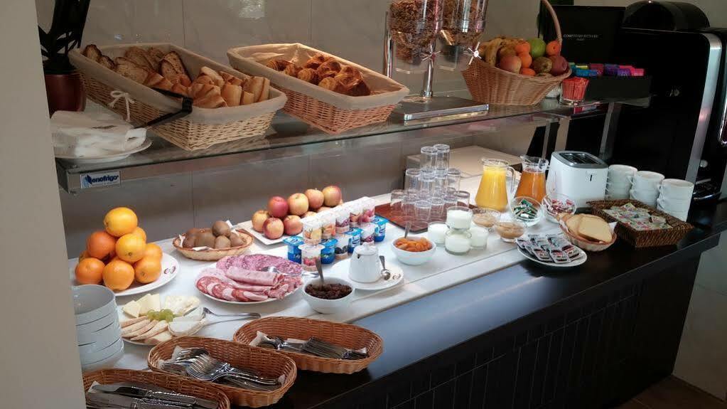 Brit Hotel Brive La Gaillarde - Restaurant La Limousine 马勒莫尔 外观 照片